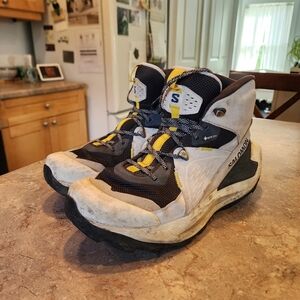 Salomon Elixir Mid GORE-TEX Hiking Boots